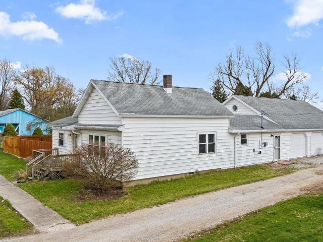 House for sale in Poneto, Indiana