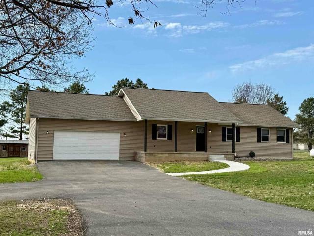 House for sale in Metropolis