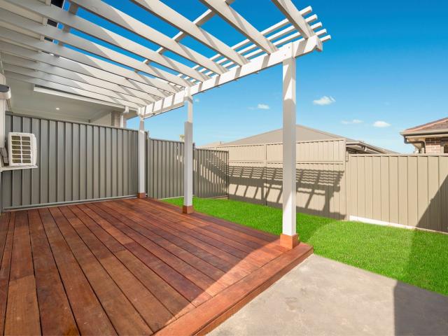 Apartment for rent in Jordan Springs, Sydney