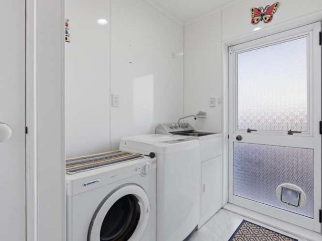 Apartment for sale in Hillsborough, Taranaki