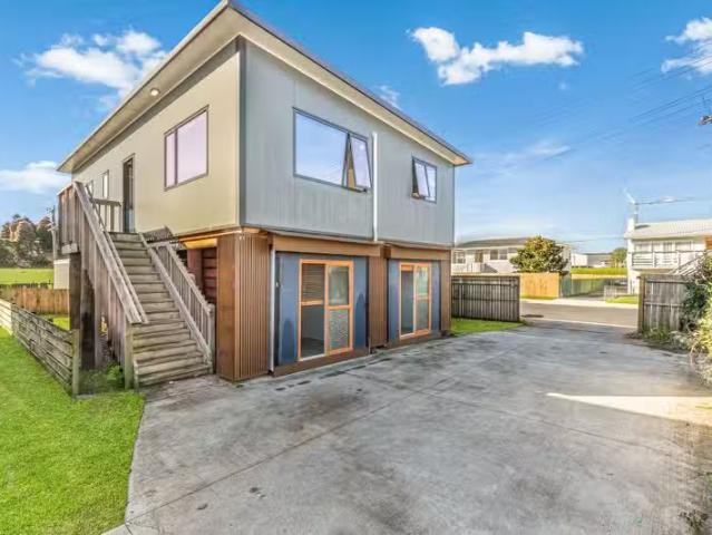 House for sale in Papakura