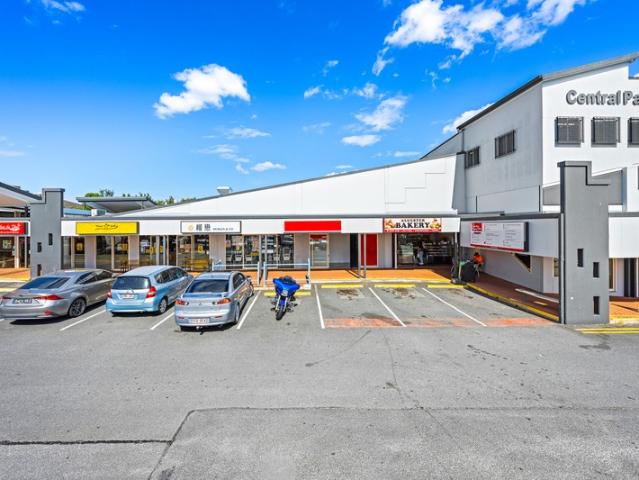 Retail for rent in Toombul, Queensland