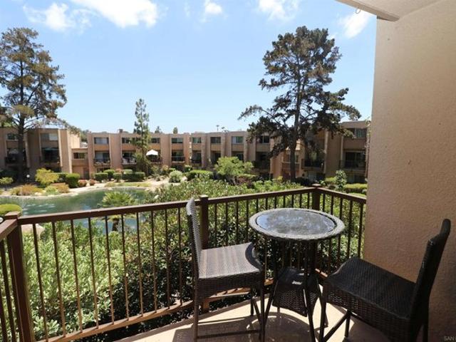 Condo for sale in La Mesa, California