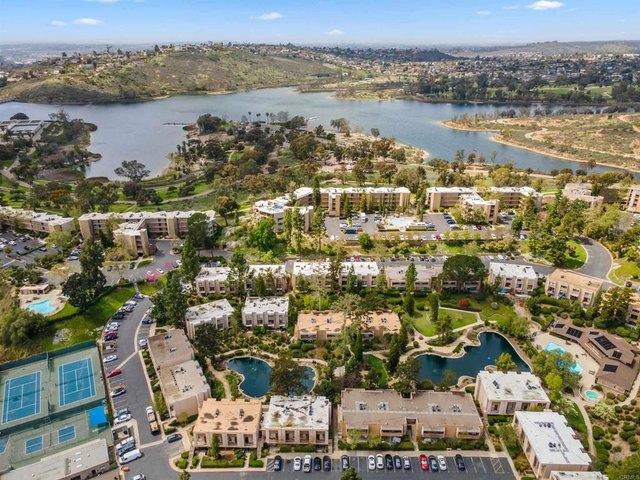 Condo for sale in La Mesa, California