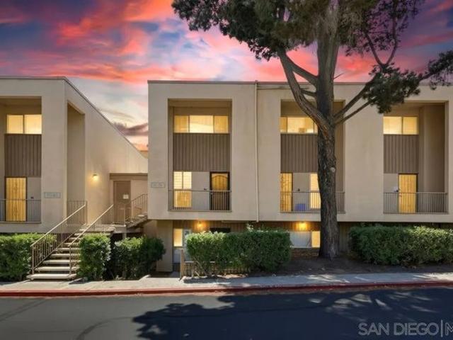Condo for sale in La Mesa, California