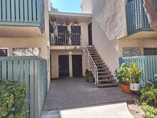 Condo for sale in Tarzana Neighborhood Council District, Canoga Park