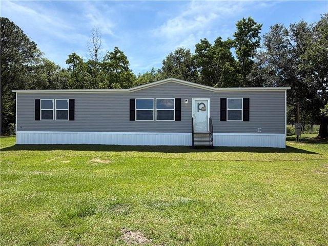 House for sale in Grand Bay, Alabama