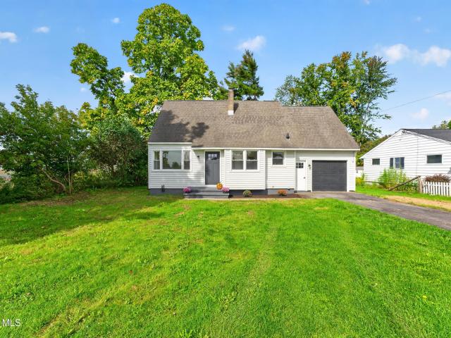 House for sale in Maynard, Town of Marcy