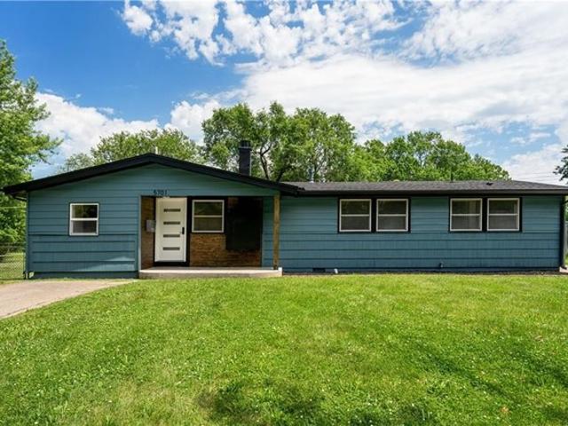 House for sale in Gladstone, Missouri