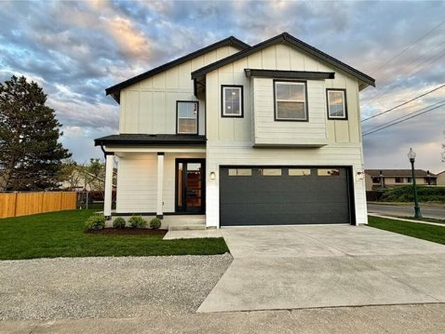 House for sale in Sumner, Washington