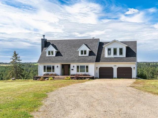 House for sale in Alberta