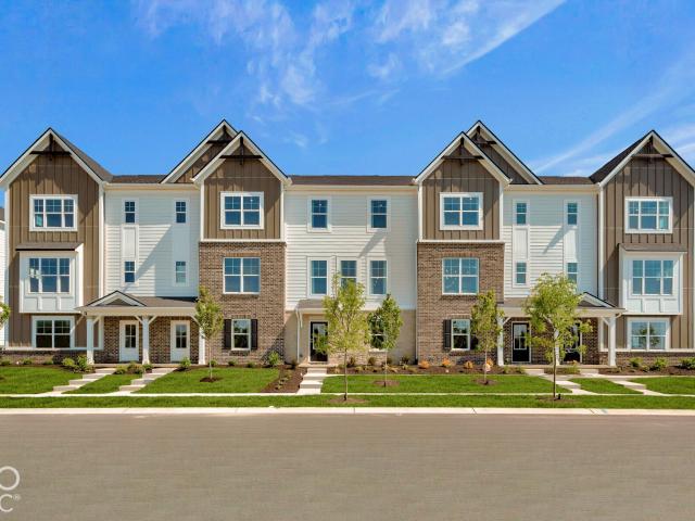 Townhouse for sale in Noblesville, Indiana