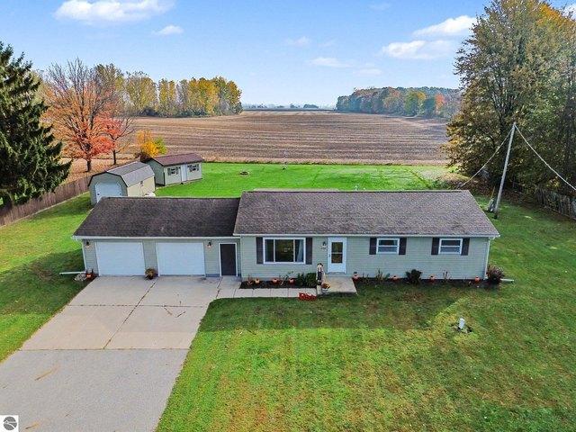 House for sale in Shepherd, Isabella County