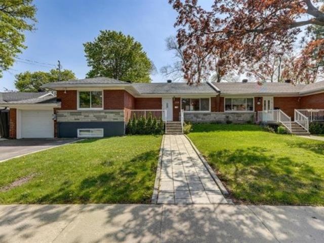 House for rent in Cote-saint-luc, Quebec