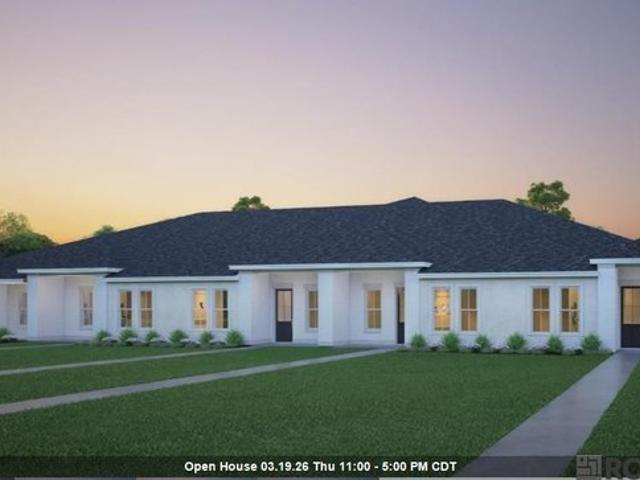 Townhouse for sale in Zachary, Louisiana