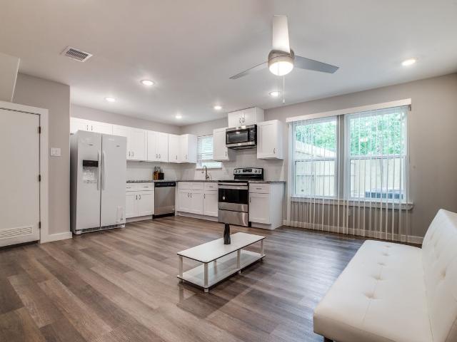 Duplex for rent in Harris, Texas