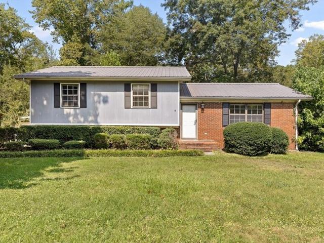 House for sale in Signal Mountain, East Tennessee