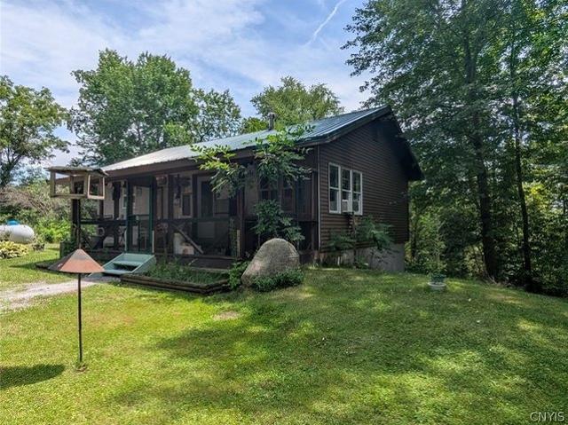 House for sale in Oneida, New York