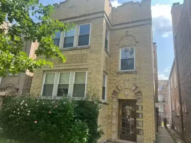 House for rent in Chicago