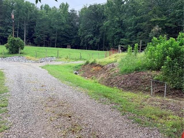 House for sale in Millers Creek, North Carolina