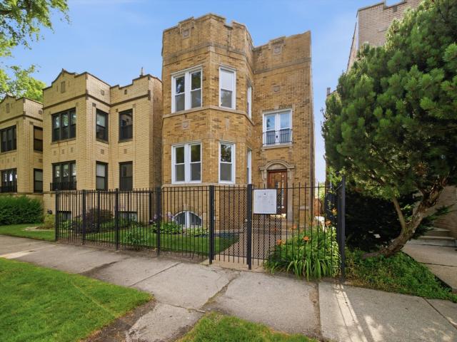 House for sale in Chicago Park, Illinois