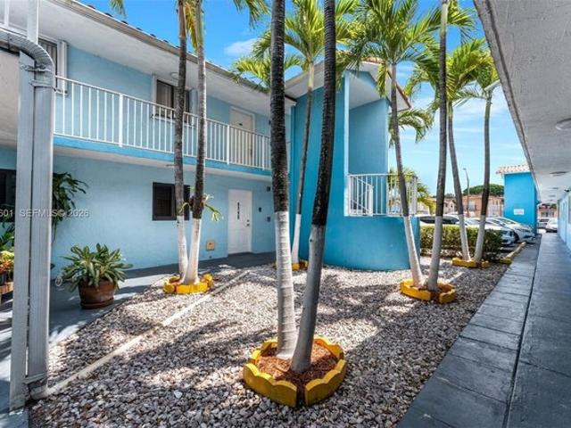 Condo for sale in Hialeah, Florida