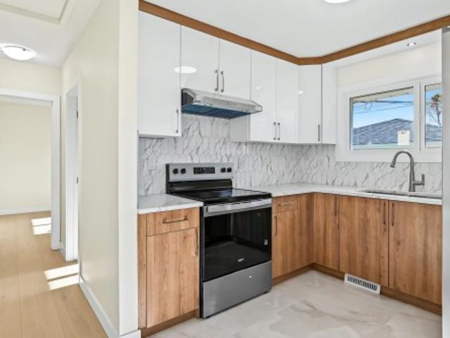 House for sale in Ottewell, Edmonton