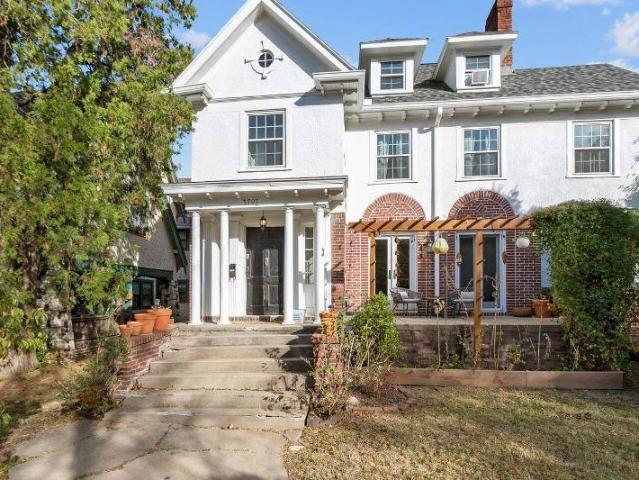 House for sale in Kansas City, Missouri