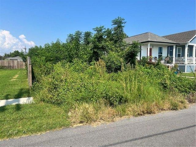 Land for sale in New Orleans, Orleans Parish