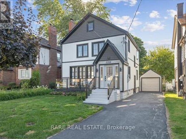 House for sale in Niagara, Ontario