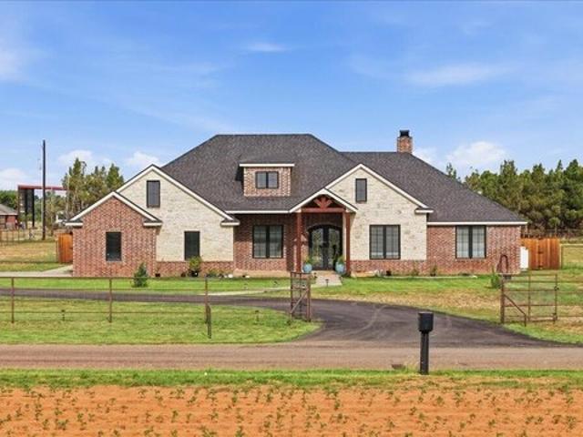 House for sale in Shallowater, Texas