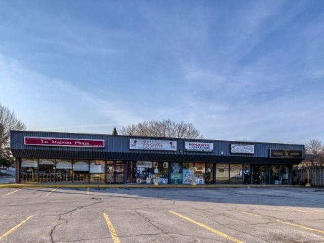 Commercial for sale in Laval-des-rapides, Quebec