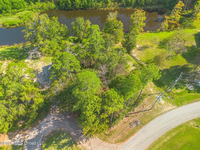 Land for sale in Diamondhead, Hancock County