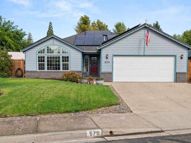 House for sale in Central Point, Oregon