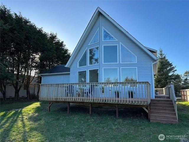 House for sale in Ocean Shores, Washington