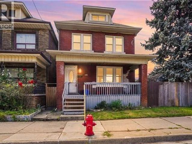 House for sale in Ancaster, Ontario