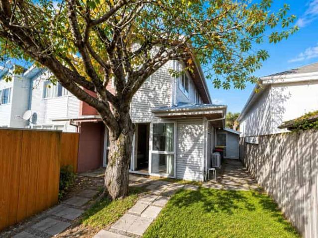 House for rent in Heathcote, Canterbury