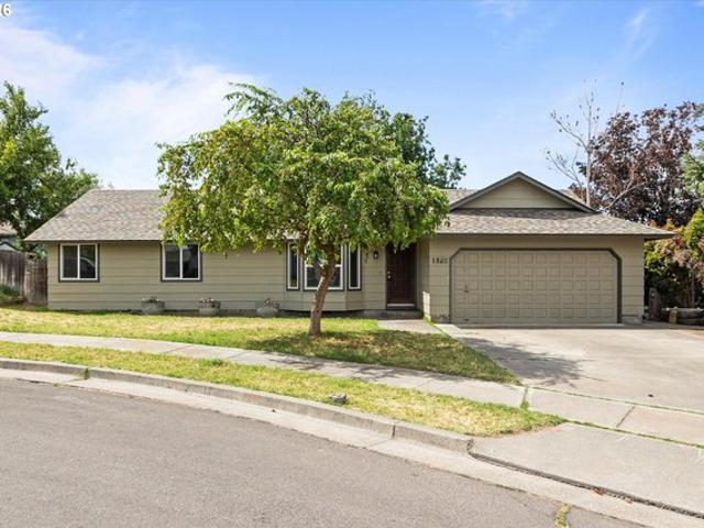 House for sale in Oregonia