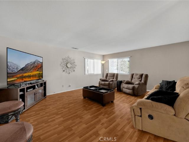Condo for sale in Canoga Park, California