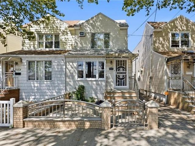 House for sale in Kings County, New York