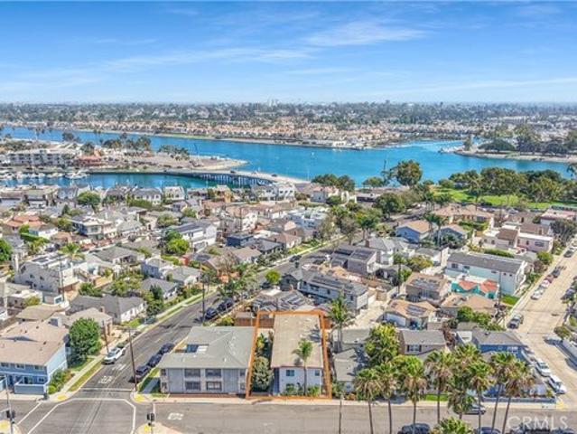 House for sale in Long Beach, California