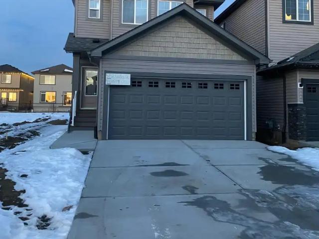 House for rent in Wedgewood, Alberta