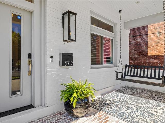 House for sale in Pittsburg, Pennsylvania