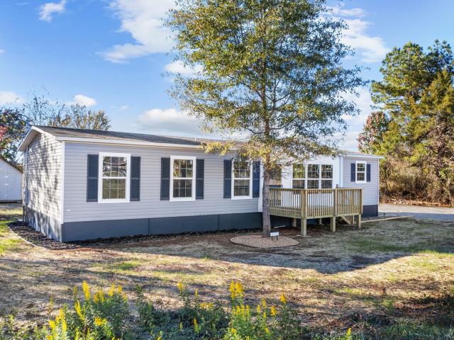 House for sale in Silver Creek, Georgia