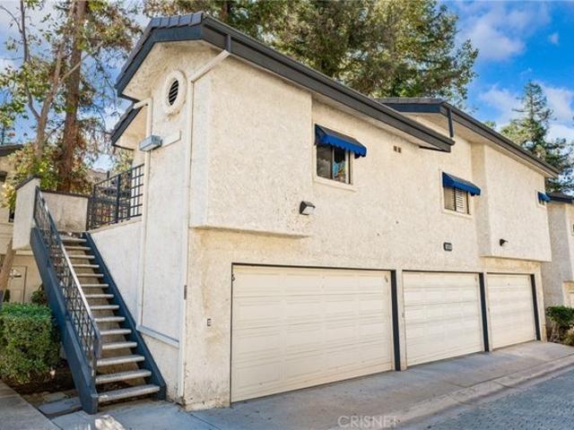 Condo for sale in Agoura Hills, California