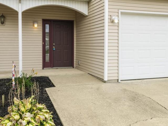 Townhouse for sale in Bloomington Of Minnesota, Indiana
