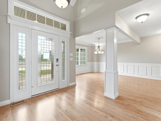 House for sale in Leo-Cedarville, Allen County