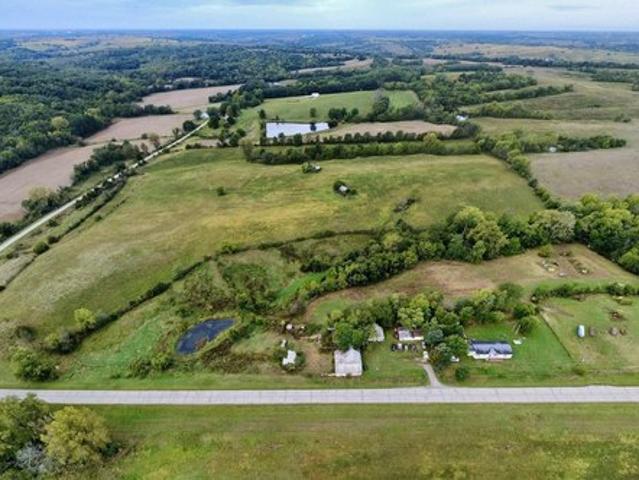 House for sale in Lacona, Iowa