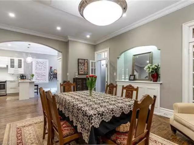 Condo for rent in Ancaster, Ontario