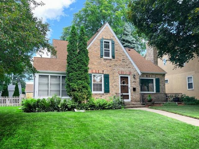 House for sale in Hennepin, Minnesota
